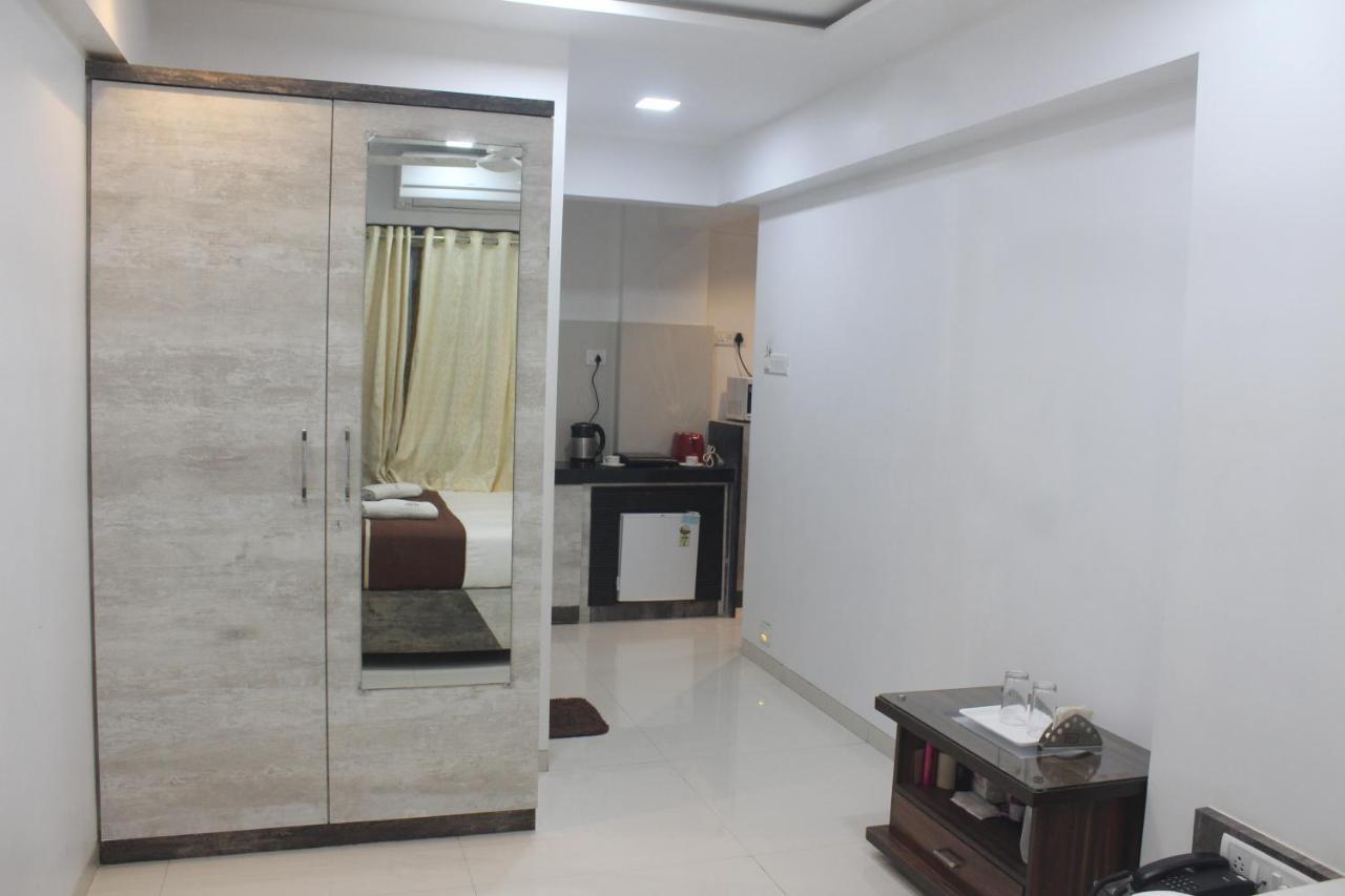 Hotel Park Inn Andheri West Mumbai Exterior foto