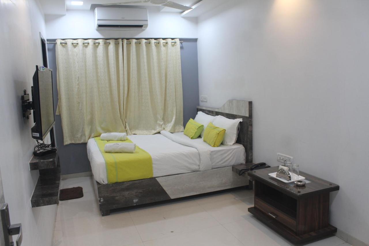Hotel Park Inn Andheri West Mumbai Exterior foto